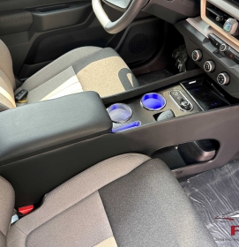 Bệ Tỳ Tay “Con Ngựa” Cho VinFast VF3